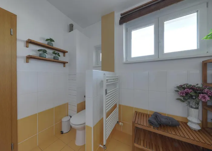 아파트 Lovely 2 Bedroom *