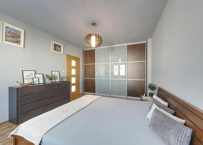 Lovely 2 Bedroom Apartment Lejlighed